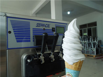 3 hương vị mềm phục vụ thương mại Ice Cream Maker, nhà hàng máy làm kem